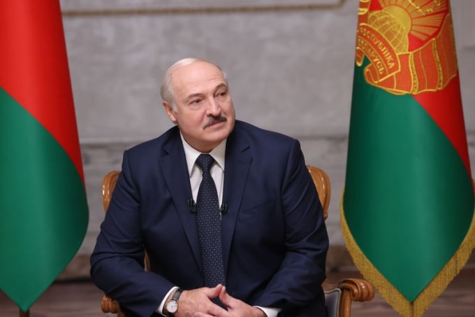 EU nói ông Lukashenko sẽ mất tư cách Tổng thống Belarus từ tháng 11. Ảnh: Reuters