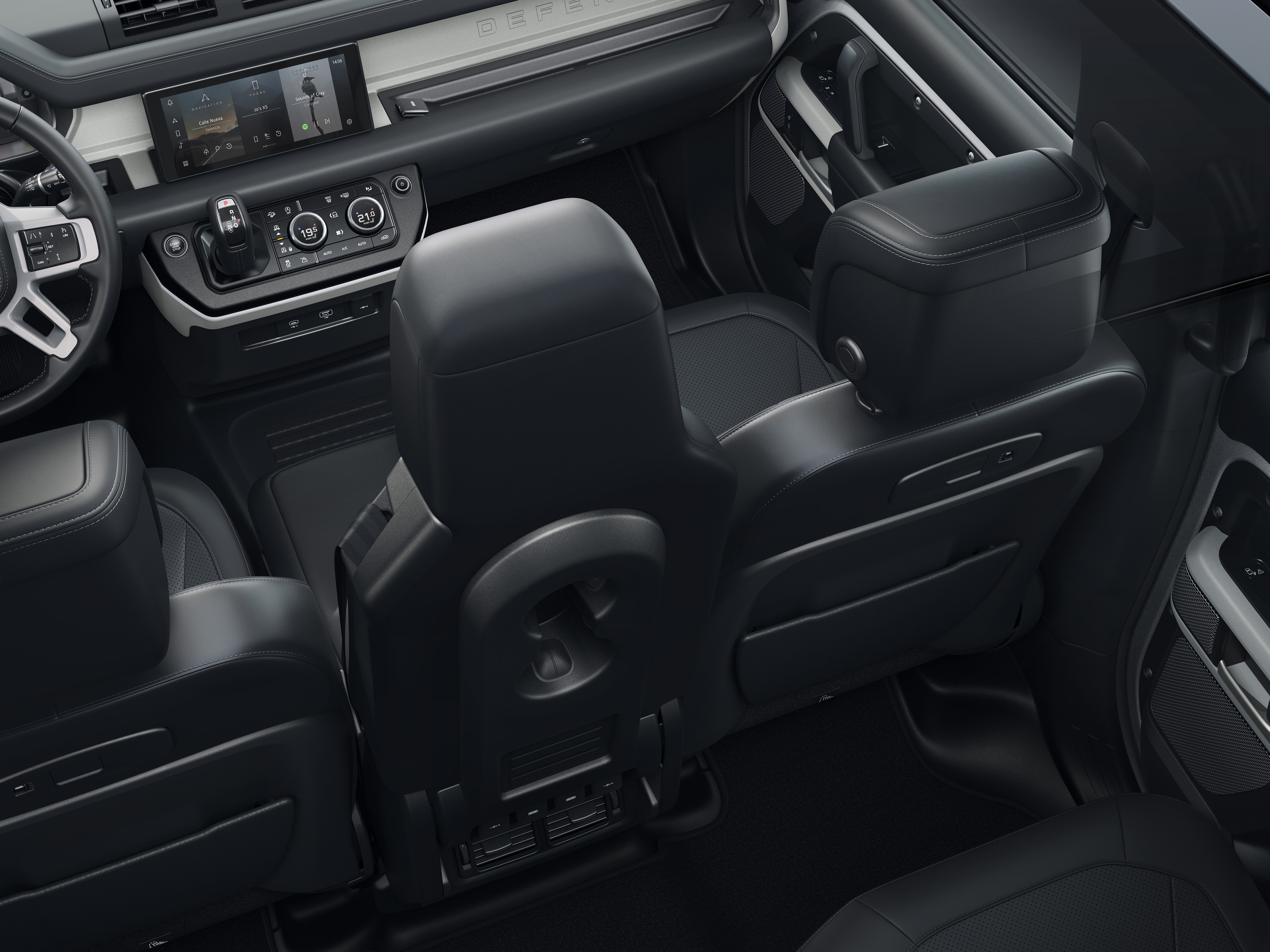 Nội thất của Land Rover Defender mới. Ảnh: TL