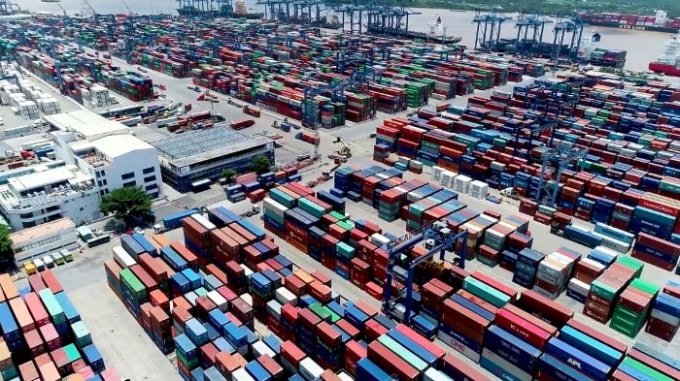 Từ đầu năm đến nay, có hơn 70.000 container quá cảnh qua TP.HCM