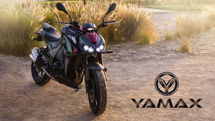 Mẫu Yamax Z400 có giá 4.234 USD, tương đương 97,6 triệu đồng. Ảnh: internet.
