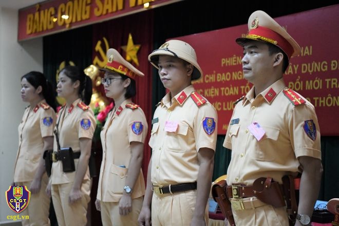 Bộ Công an đang chỉ đạo nghiên cứu, xây dựng Đề án “Tiếp tục kiện toàn các tổ chức và đổi mới trang phục của lực lượng CSGT”. Ảnh: Cục CSGT