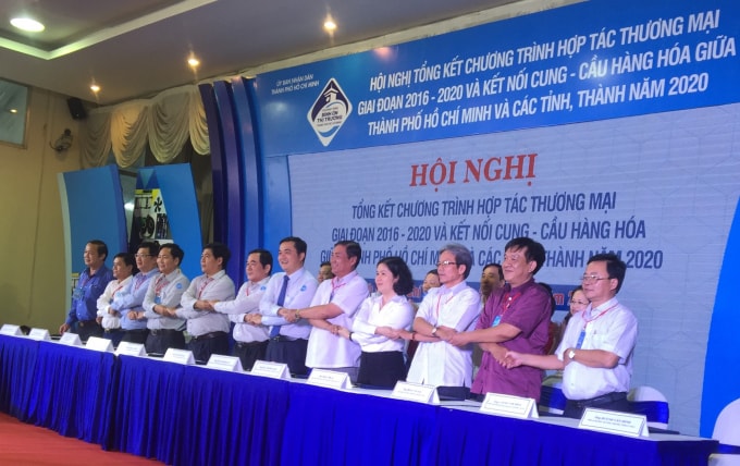 Lãnh đạo Sở Công thương TP.HCM và các tỉnh, thành tham gia chương trình hợp tác thương mại giai đoạn 2021 - 2025