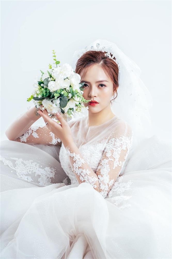 chi-nhan-thu-quynh-02