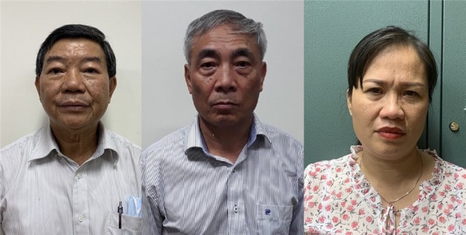 Từ trái sang phải: Bị can Nguyễn Quốc Anh, nguyên Giám đốc Bệnh viện Bạch Mai; Nguyễn Ngọc Hiền, nguyên Phó Giám đốc bệnh viện Bạch Mai; Trịnh Thị Thuận, kế toán trưởng, trưởng phòng Tài chính kế toán Bệnh viện Bạch Mai.