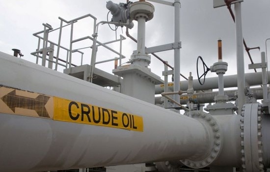 Hai loại dầu chủ chốt là WTI và Brent đều giảm hơn 2% trong tuần qua. Ảnh minh họa.
