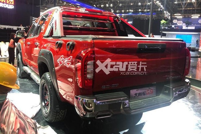 Công suất tối đa 238 mã lực và mô-men xoắn cực đại 390 Nm đồng thời kết hợp với hộp số tự động ZF 8 cấp. Ảnh: TL.
