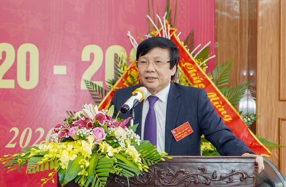 Nhà báo Hồ Quang Lợi – Phó Chủ tịch Thường trực Hội Nhà báo Việt Nam phát biểu chỉ đạo Đại hội.