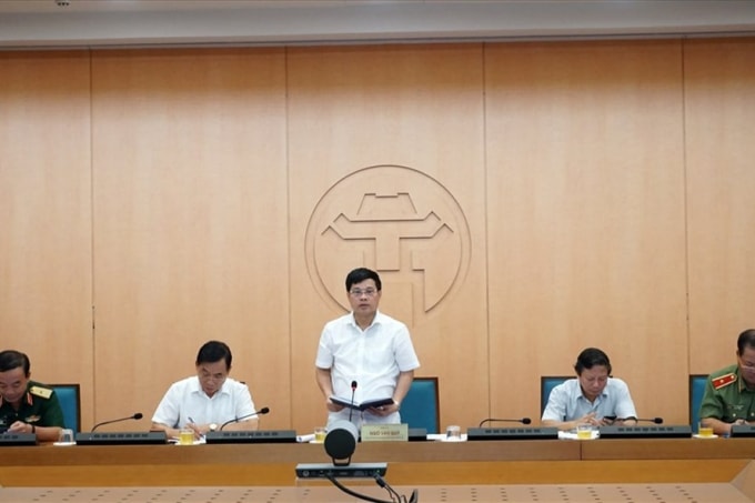 Phó Chủ tịch Hà Nội Ngô Văn Quý cho rằng 6 lãnh đạo quận huyện bỏ họp, đây là biểu hiện của sự chủ quan lơ là trong phòng chống dịch bệnh Covid-19.