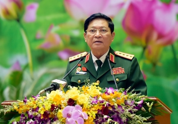 Đại tướng Ngô Xuân Lịch, Ủy viên Bộ Chính trị, Phó Bí thư Quân ủy Trung ương, Bộ trưởng Bộ Quốc phòng phát biểu bế mạc đại hội