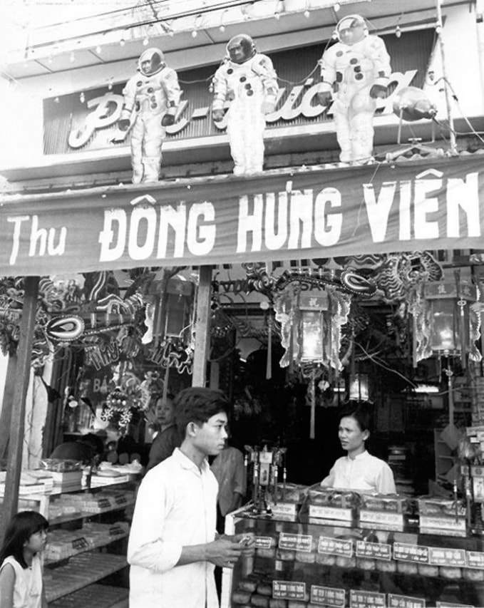 Một tiệm bánh Trung Thu nổi tiếng tại Sài Gòn.