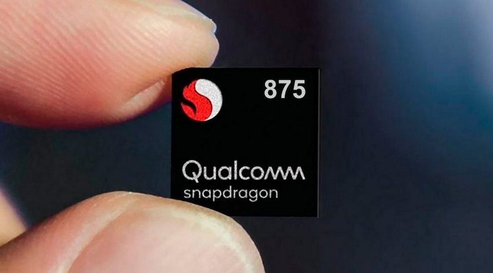 Chip Snapdragon 875 hứa hẹn có thể sẽ nhanh hơn cả chip Apple A14 Bionic. Ảnh: PhoneArena