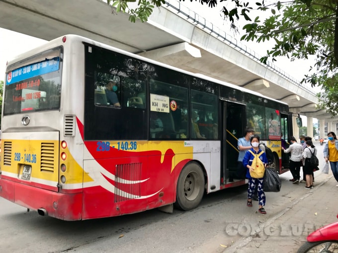 Tên gọi xe buýt vẫn giữ nguyên, song xét về loại hình phương tiện kinh doanh thì xe buýt nội đô được xếp vào loại xe ô tô khách thành phố