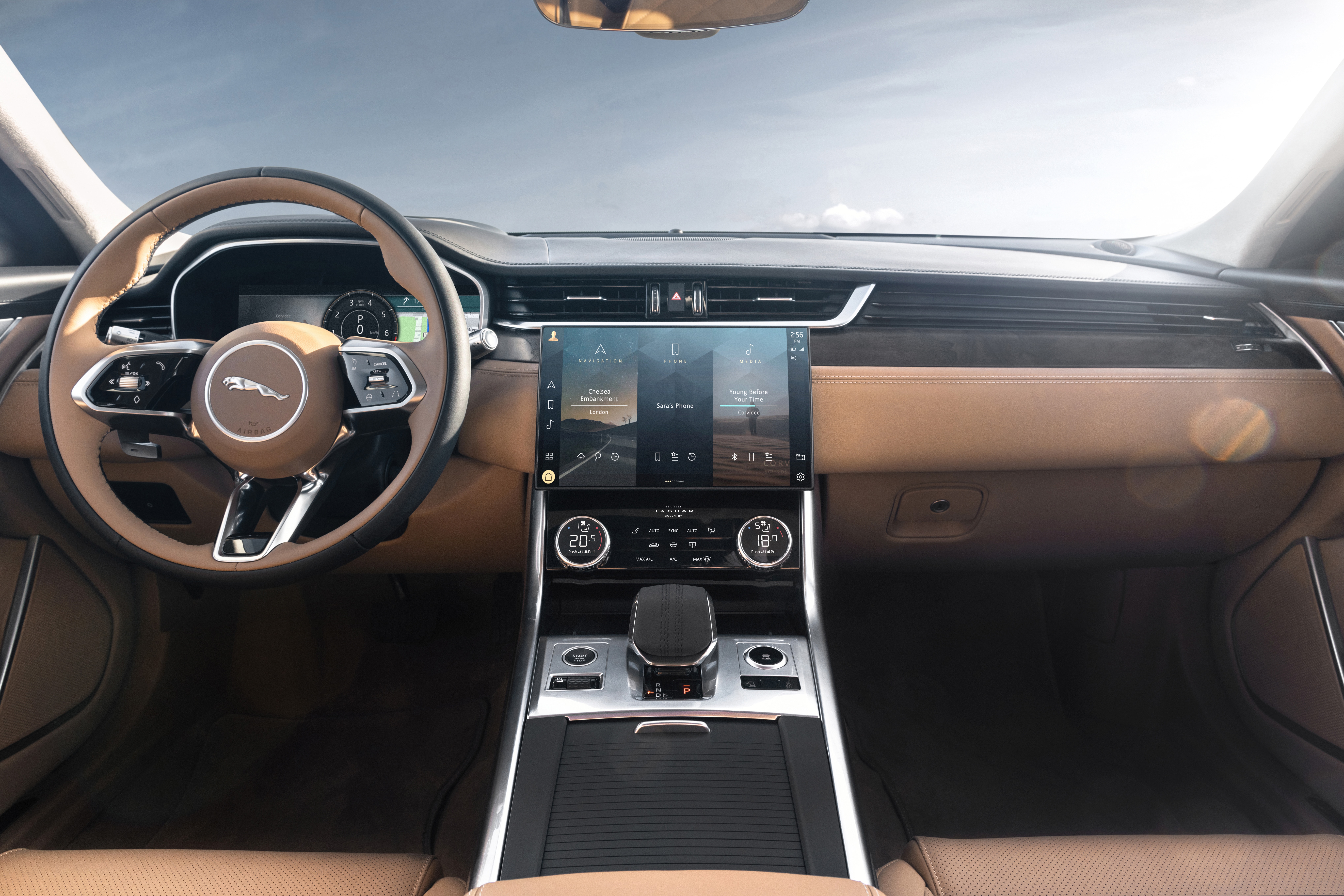 Xe sở hữu màn hình cảm ứng HD 11,4 inch. Ảnh: Jaguar