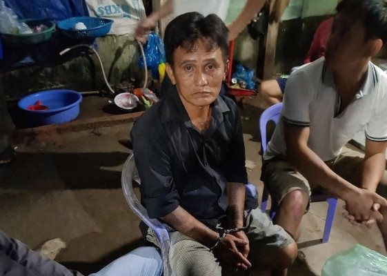 Đối tượng Lê Văn Kiệt bị lực lượng công an bắt giữ. Ảnh: tintuc.