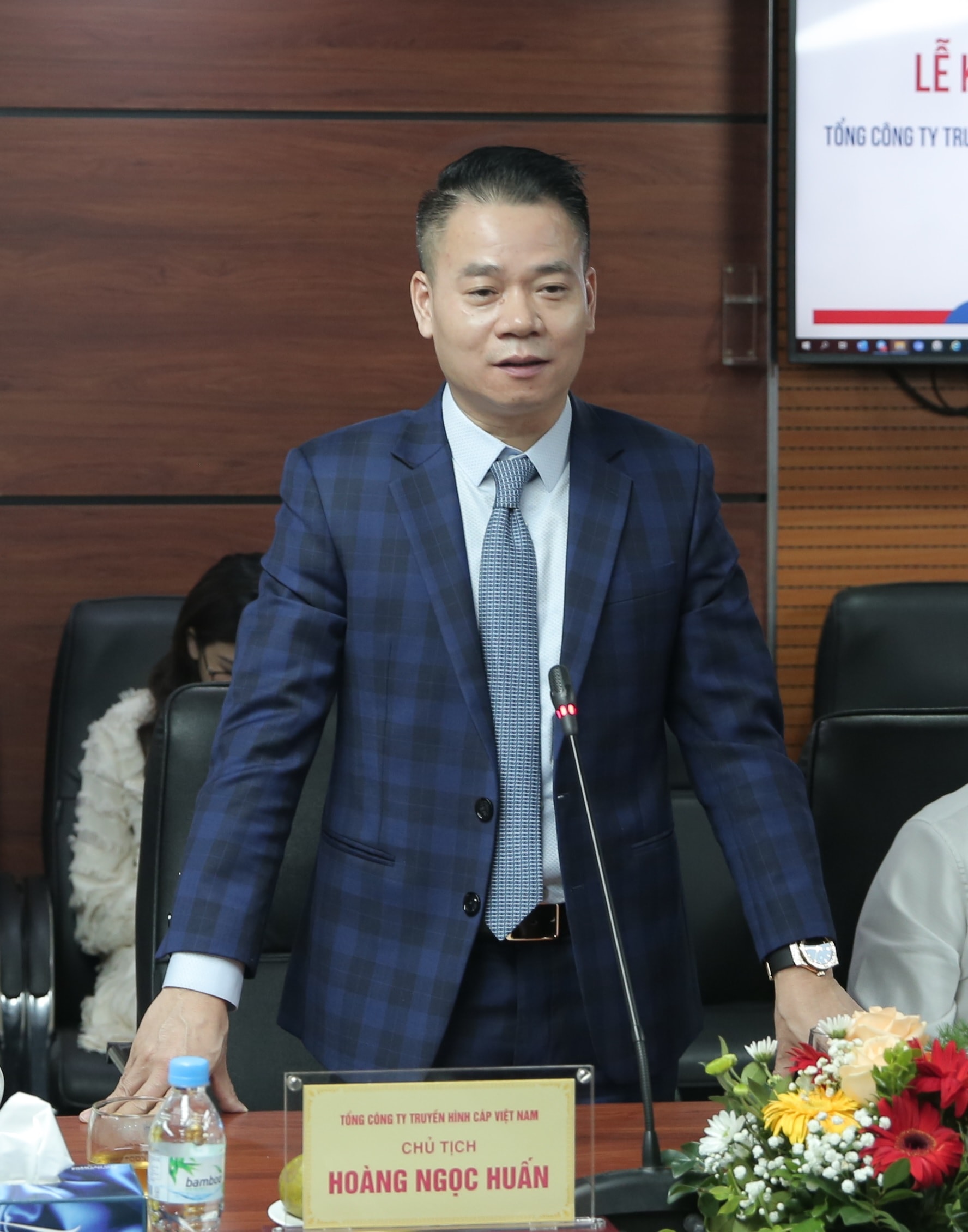 Ông Hoàng Ngọc Huấn - Chủ tịch Hội đồng quản trị Tổng Công ty Truyền hình Cáp Việt Nam phát biểu tại buổi lễ. Ảnh: TM