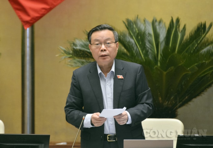 Phó Chủ tịch Quốc hội Phùng Quốc Hiển.