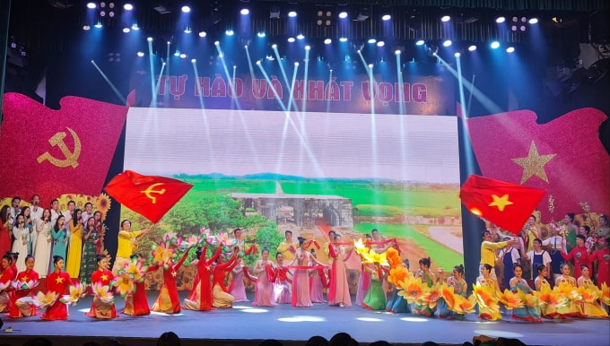 Với chủ đề
