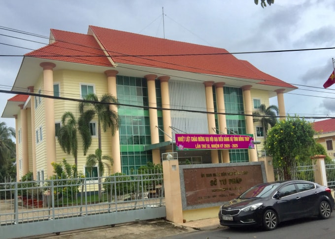 Thanh tra Sở Tư pháp tỉnh Đồng Tháp đã vào cuộc xác minh, làm rõ những khuất tất mà dư luận đang quan tâm.
