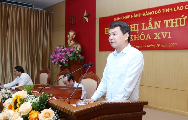 Ông Đặng Xuân Phong, Bí thư Tỉnh ủy, Chủ tịch UBND tỉnh Lào Cai phát biểu kết luận Hội nghị