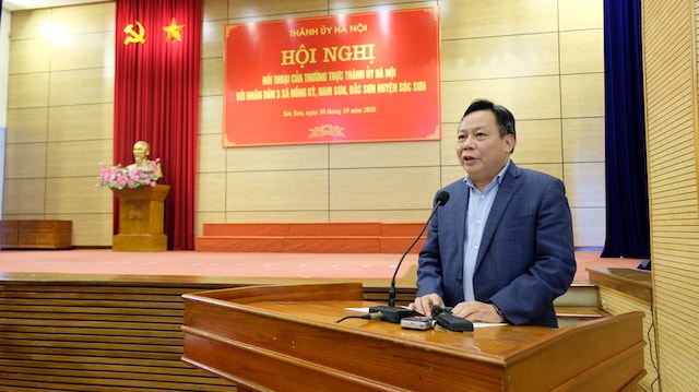 Phó Bí thư Thành ủy Hà Nội Nguyễn Văn Phong phát biểu tại Hội nghị. Ảnh: kinhtedothi.vn