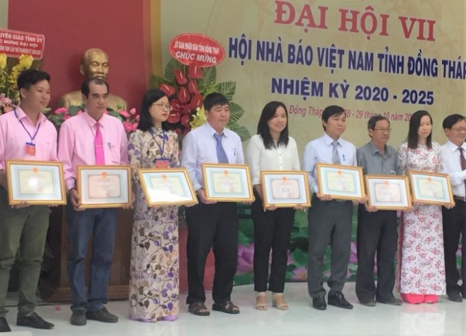Các tác giả được trao Giải báo chí tỉnh Đồng Tháp lần thứ 3, giai đoạn 2018 - 2020