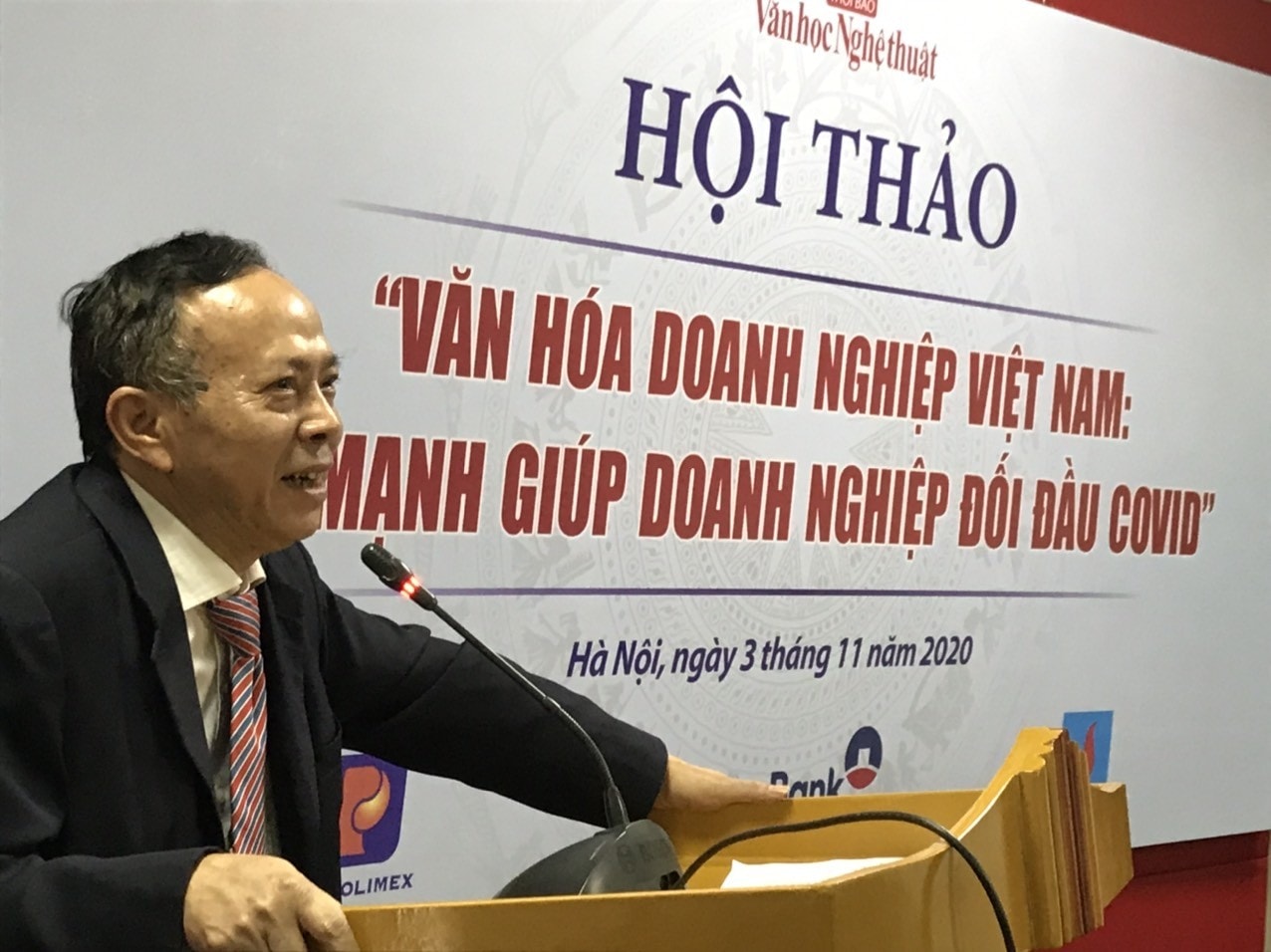 Tổng biên tập Hoàng Dự phát biểu tại Hội thảo.
