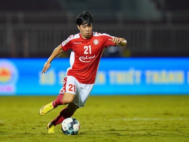 Công Phượng cầu thủ ghi bàn tốt nhất mùa giải V.league 2020. Ảnh: baogiaothong.vn