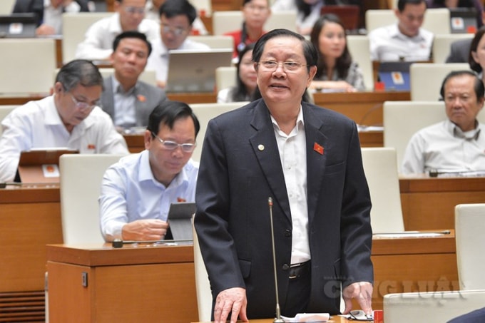 Bộ trưởng Bộ Nội vụ Lê Vĩnh Tân.