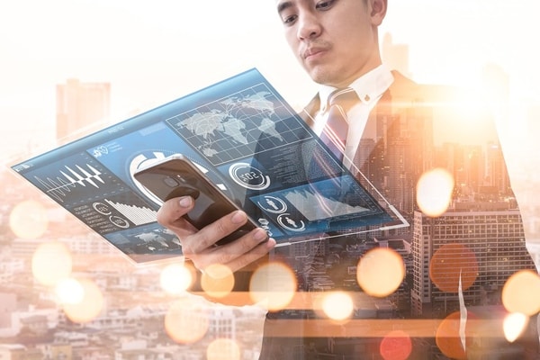 VN-Index đã chớm vượt qua vùng cản gần và đây được xem là tín hiệu củng cố cho khả năng xác lập lại xu hướng tăng điểm