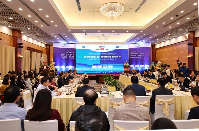 Toàn cảnh Diễn đàn Doanh nghiệp chuyển đổi số Việt Nam 2020 - Ảnh: Chu Xuân Khoa
