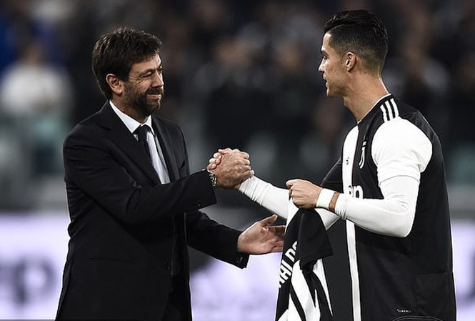 Mức thu nhập ước tính khoảng 28 triệu bảng/năm, siêu sao Cristiano Ronaldo đang là cầu thủ hưởng mức lương cao nhất Serie A. Ảnh: tienphong.vn