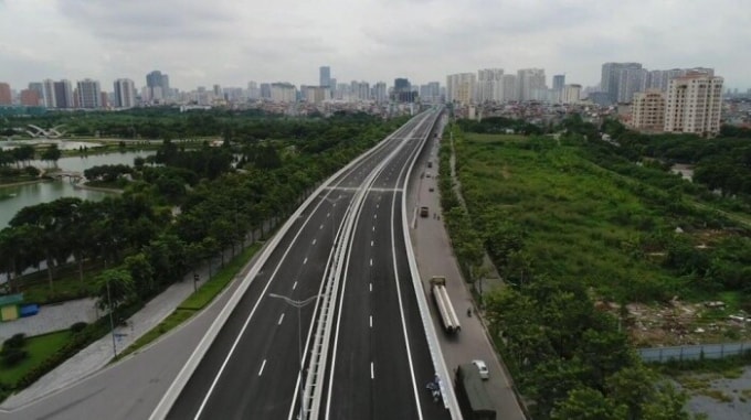 Đến nay, cả nước đã có khoảng 1.200km đường cao tốc được đưa vào khai thác