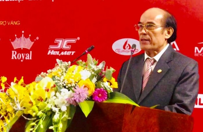 Chủ tịch Hiệp hội Chống hàng giả và Bảo vệ thương hiệu Việt Nam Lê Thế Bảo công bố quyết định thành lập Chi nhánh Hiệp hội Chống hàng giả và Bảo vệ thương hiệu Việt Nam tại TP.HCM.