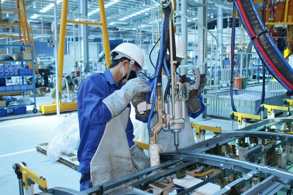 Từ ngày 1/1/2021, bắt đầu lộ trình tăng tuổi nghỉ hưu. Ảnh minh họa