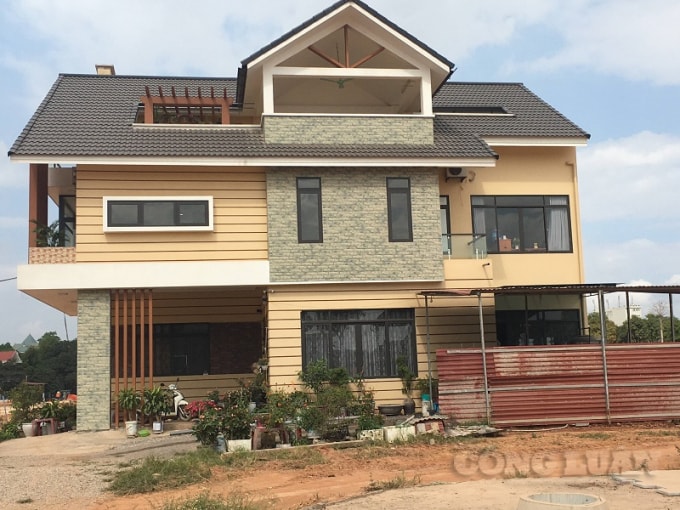 Nhiều ngôi biệt thự khang trang tại dự án.