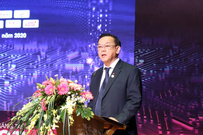 GS. TS Nguyễn Đông Phong, Chủ tịch Hội đồng Trường Đại học Kinh tế TPHCM chia sẻ tại Techfest Đông Nam Bộ 2020.