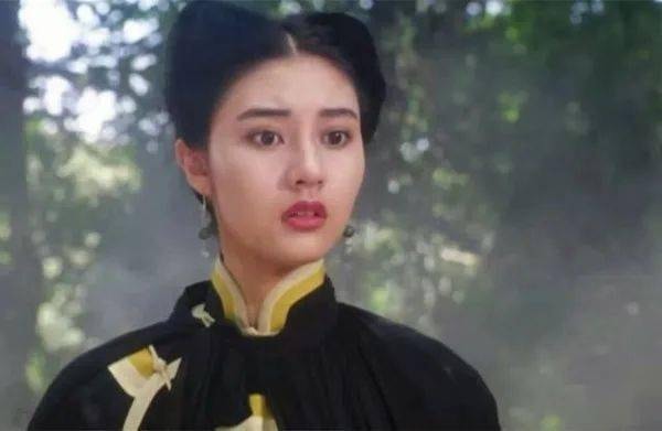 Lương Tiểu Băng, Lý Gia Hân là những nàng A Kha đẹp nhất.