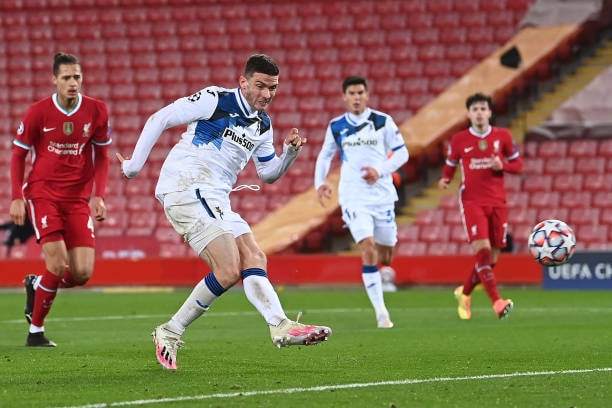 Cầu thủ Gosens có bàn thắng ấn định tỉ số 2-0 cho Atalanta. Ảnh: TL