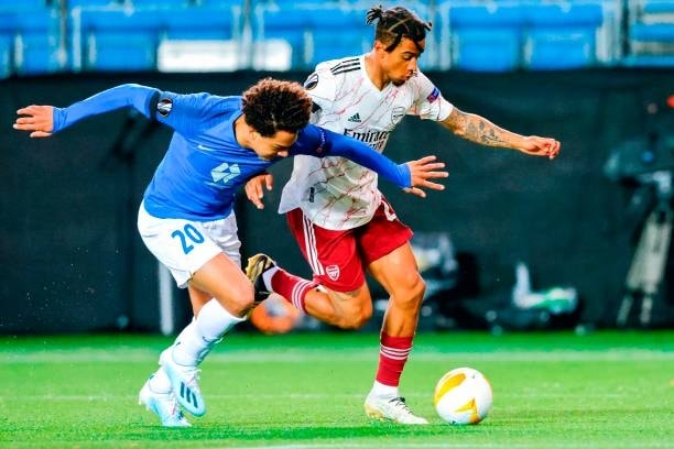 Ngay từ hiệp một, Arsenal giành quyền kiểm soát thế trận. Ảnh: thethao247.vn