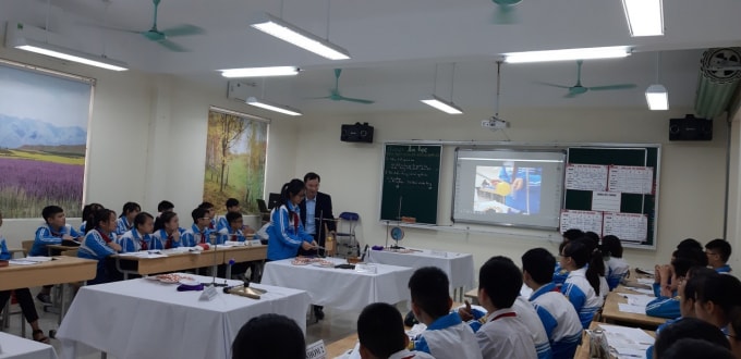 Học sinh nhà trường được tạo mọi điều kiện để phát huy hết khả năng trong học tập.