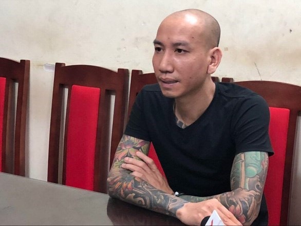 Phú Lê tại cơ quan điều tra