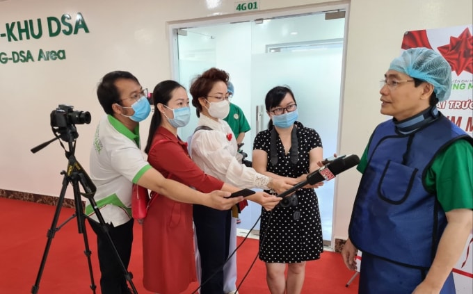 Phó Giám đốc Bệnh viện Đại học Y dược TP.HCM cho biết sẽ tiếp tục đồng hành, hỗ trợ Bệnh viện Đại học Y dược Shing Mark trong nhiều năm tới.
