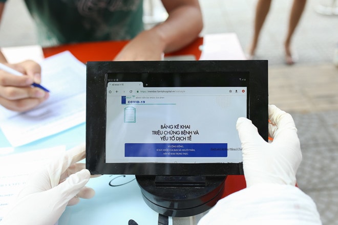 Chủ tịch UBND TP. Hồ Chí Minh chỉ đạo công an Thành phố xử lý nghiêm và xem xét xử lý hình sự đối với những trường hợp không khai báo y tế, khai báo không trung thực,(ảnh minh họa nguồn internet).
