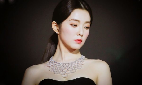 Red-Velvet 3