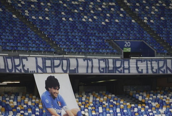 Cuộc đời và sự nghiệp của Diego Armando Maradona sẽ gắn liền với Napoli. Ảnh: tienphong.vn