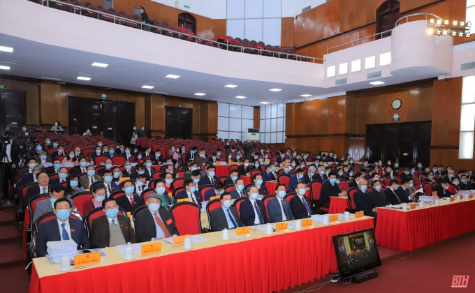 Kỳ họp thứ 14, HĐND tỉnh Thanh Hóa khóa 17 xem xét quyết nghị nhiều vấn đề quan trọng về kinh tế - xã hội của tỉnh. Ảnh: QD