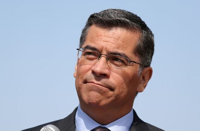 Ông Xavier Becerra. Ảnh: Reuters