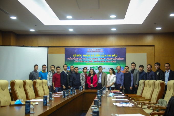 Giải đấu sẽ được khai mạc và khởi tranh vào sáng 12/12/2020, bế mạc và trao giải vào ngày 20/12/2020.