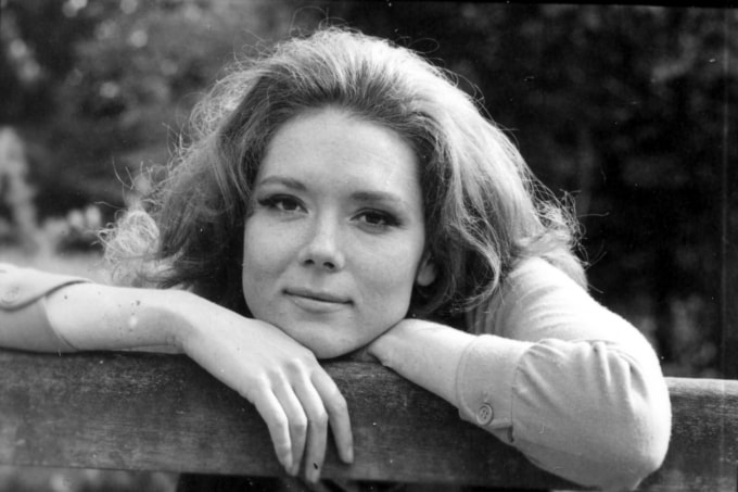 Nữ diễn viên Dame Diana Rigg qua đời vào hồi đầu tháng 9, hưởng thọ 82 tuổi.