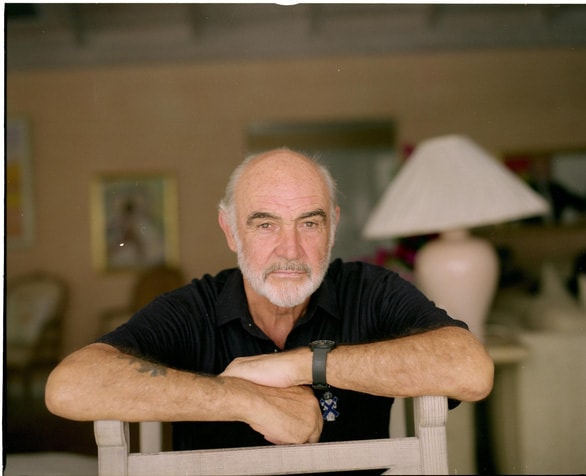 Ngày 31/10, Sean Connery qua đời ở tuổi 90.